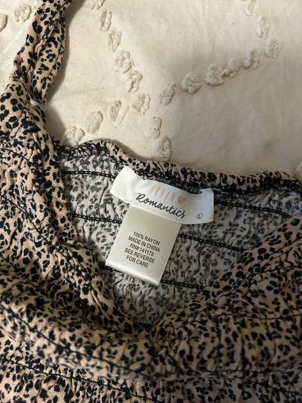 Urban Romantics Y2K Leopard Print Tanktop - Image 3