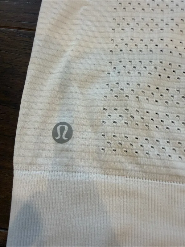lululemon Women's Breeze By Muscle Squad Tank Top in White Size 6 - P37 - Image 6