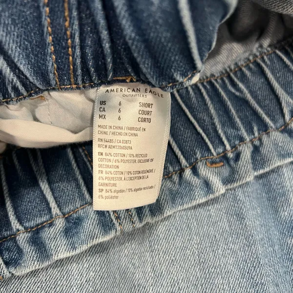 American Eagle High Rise Straight Leg Jeans - Image 4