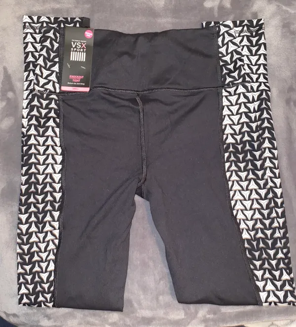 Victoria's Secret Sport Leggings - Image 3