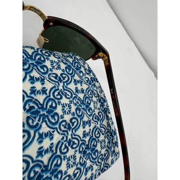 Ray-Ban Clubmaster Tortoise Sunglasses - Image 6