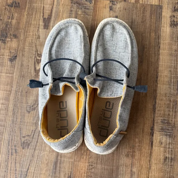 Hey Dude Wendy Chambray White Blue Light Grey Slip On Loafers Women’s Sz 7 - Image 5