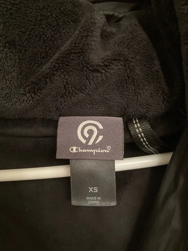 Women’s winter coat FLAWED - Image 6