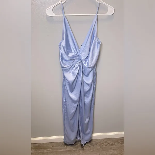 Abercrombie & Fitch Women’s Draped Twist Front Maxi Dress Light Blue‎ Size SP - Image 2