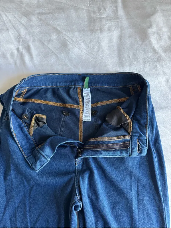 HALARA Flex Denim Mid Rise Pockets Casual Bootcut Flare Jeans Medium Regular - Image 13
