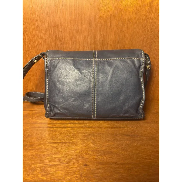 Coldwater Creek Dusty Blue Leather Flap Crossbody Bag Soft Pebbled Adjustable Strap - Image 7