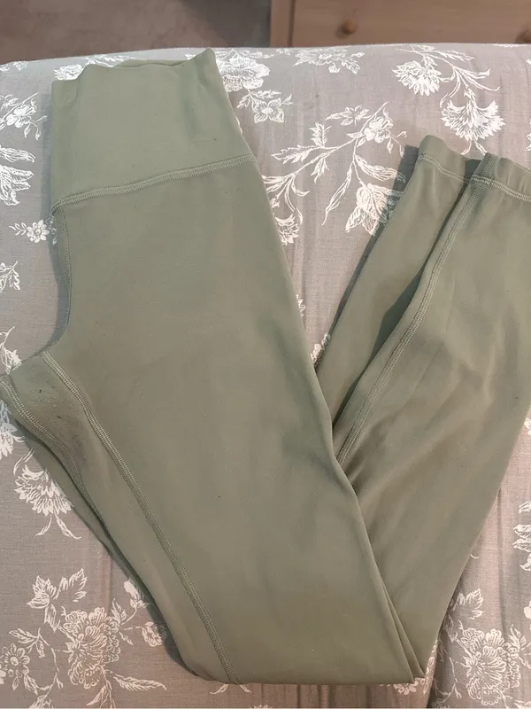 Lululemon Align Pant 28"Rosemary Green - Image 2