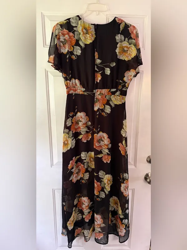 Luxology Floral Black flowy Maxi dress 10 Travel fall Wedding - Image 8