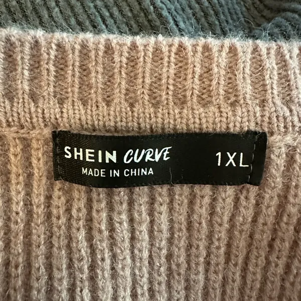 Cold Shoulder sweater - Image 3