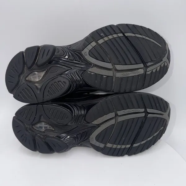 Saucony Omni Walker Triple Black Athletic Leather Sneakers Women's Size 8.5 - Image 7