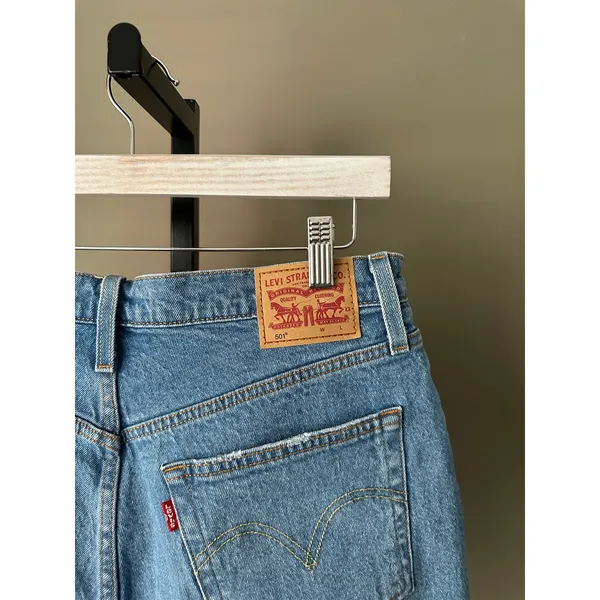 Levi’s 501 Denim Cut Off Button Fly Short Size 30 - Image 4