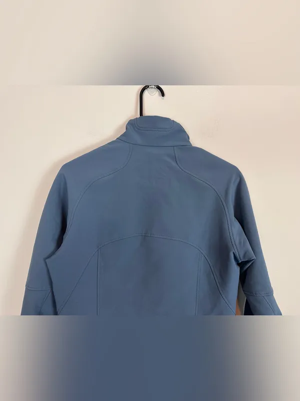 Patagonia Women's Guide Softshell Jacket Size Small - Image 6