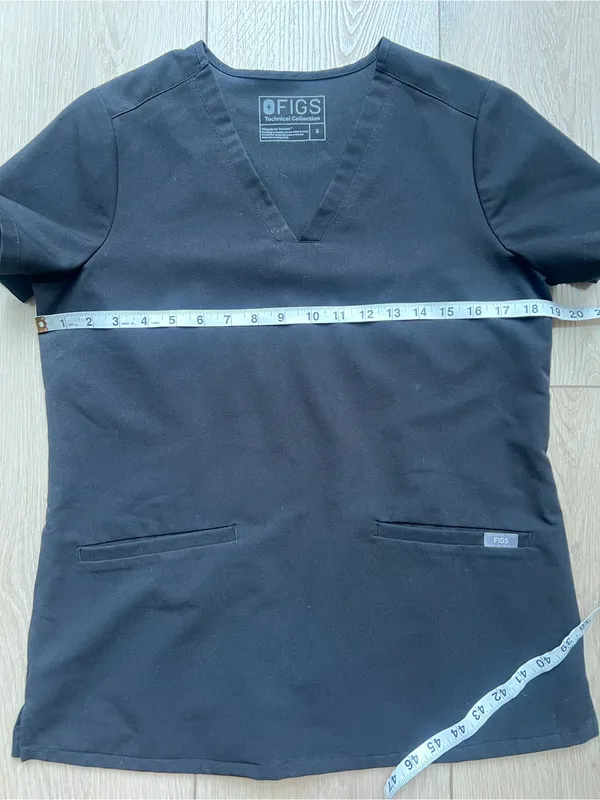 Figs Casma Three-Pocket Scrub Top FW1100 Black Medical Scrub Shirt Small - Image 11
