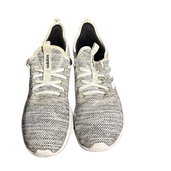 Adidas Cloudfoam Women's Sneaker's size  6.5 - Image 2
