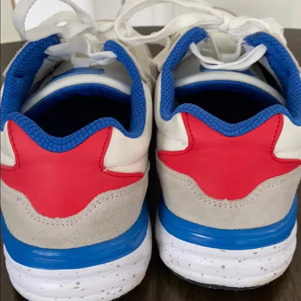 - Steve Madden sneakers - Image 6