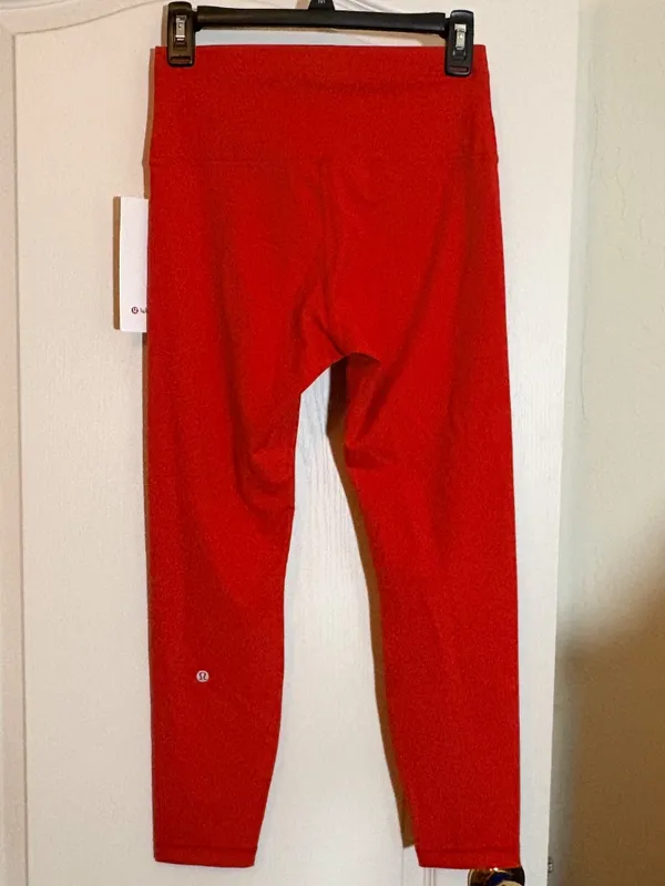 Lululemon Wunder Train No Line HR Tight 25 inch. SZ 8 SOLD OUT Oxford Red - Image 2