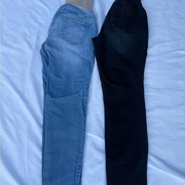 Maternity ..Indigo Blue Women's Denim Jeans in Light and Dark Shades Maternity. - Image 6