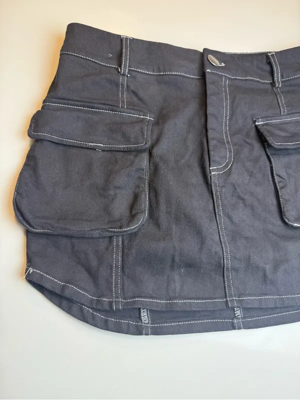 American‎ Threads Black Cargo Pocket Mini Skirt Size M - Image 3