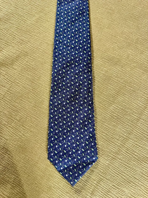 Vineyard Vines Men’s Silk Tie Golf Clubs Balls Navy Blue Green Martha’s Vineyard - Image 8