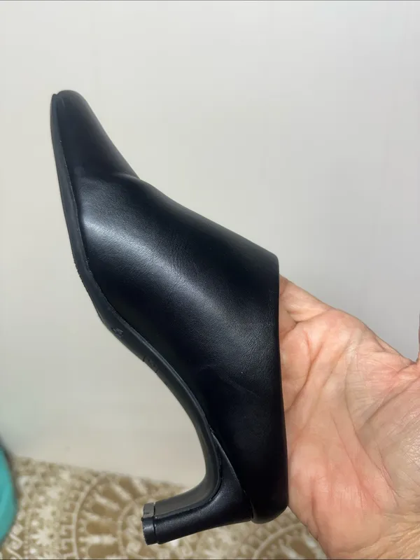 Women's Black Slip-On Leather Heels Mule - Image 7