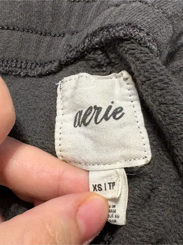 (Aerie) Baggy Gray Sweat Shorts: Size XS - Image 3