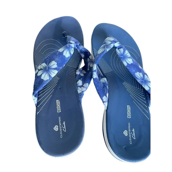 Women’s Clarks Aria Gibson Blue Floral Fabric Thong Sandals Size 10 - Image 5