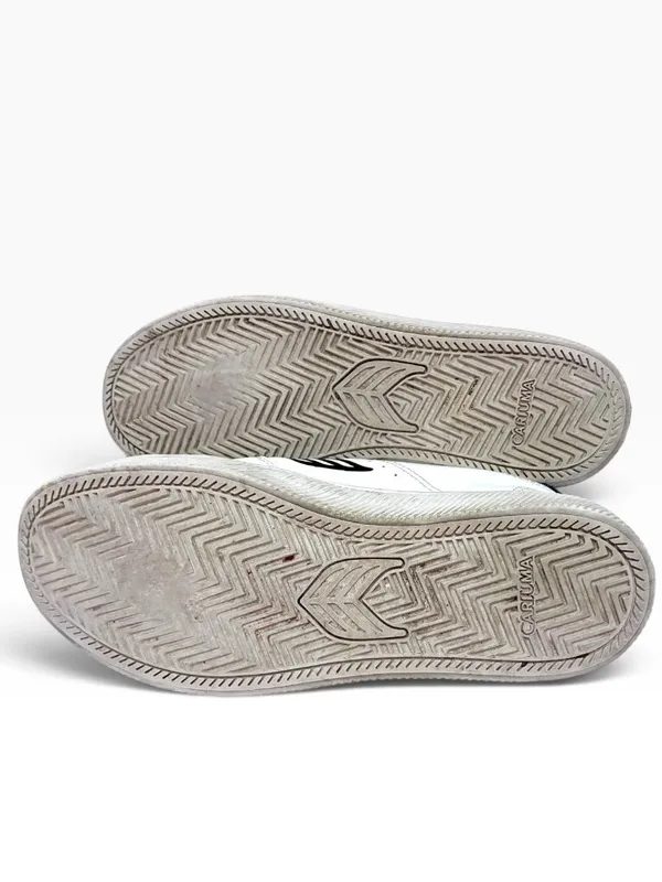 Cariuma Salvas White Leather Black Logo Low Top Sneakers - W 9 / M 7.5 - Image 6