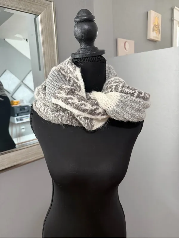 Lauren Ralph Lauren Patchwork Wool Mohair Blend Knit Scarf - Image 6