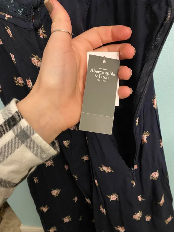 Abercrombie And Fitch Dress - Image 3