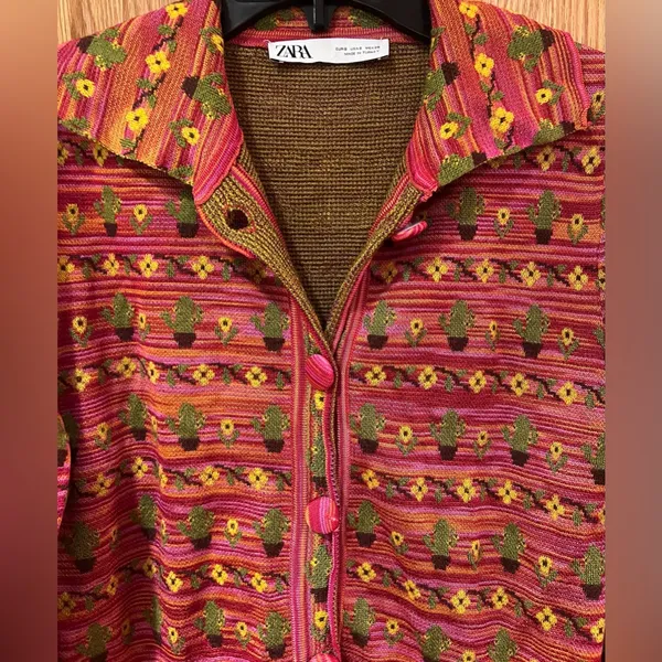 ZARA Cactus Flower Jacquard Knit Lightweight Cardigan‎ Sweater Jacket Size Small - Image 8