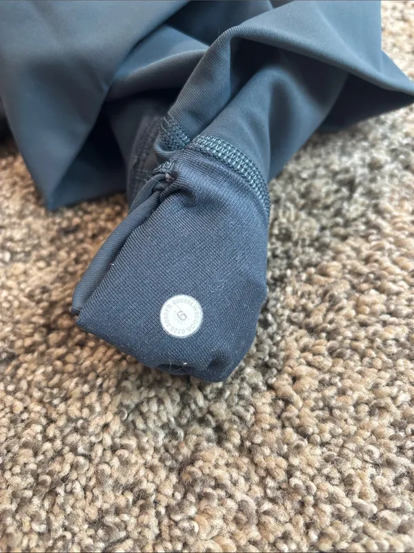 Lululemon Wunder Under High-Rise Tight 25" *Chiffon Mesh size 6 - Image 5