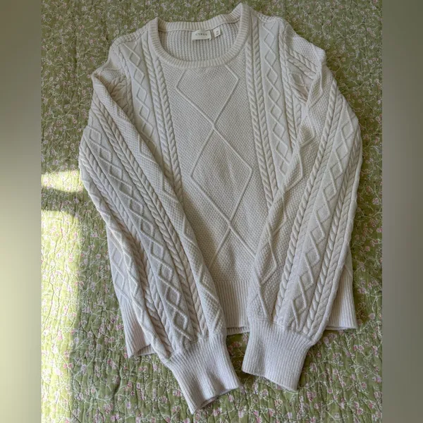 Cyrus Cream Cable Knit Sweater Ivory Size M Academy Preppy - Image 12