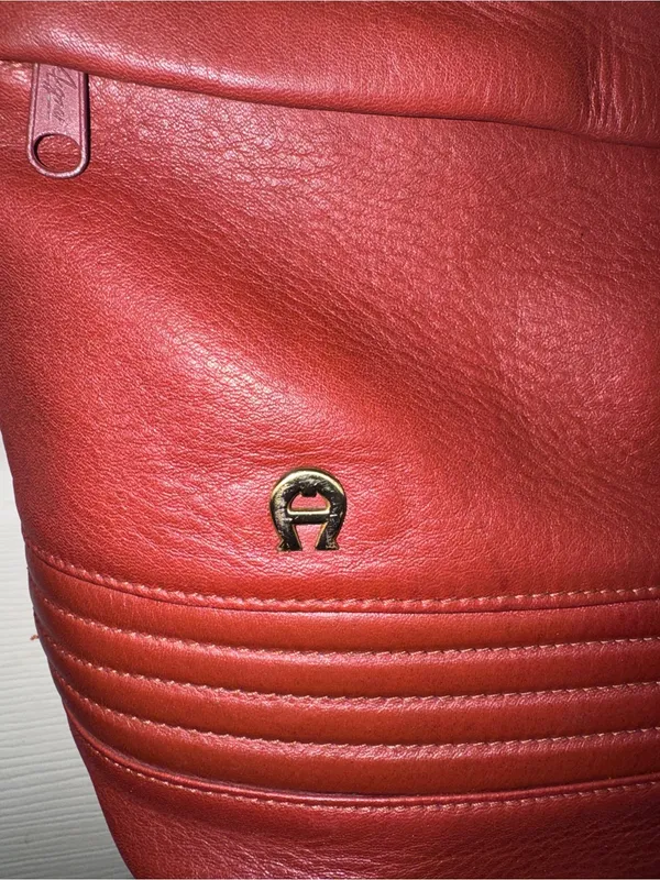 Vintage Etienne Aigner Brown Leather Crossbody Bag made in Korea - Image 3
