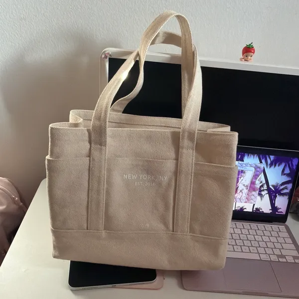 glossier utility tote bag Tan - Image 2