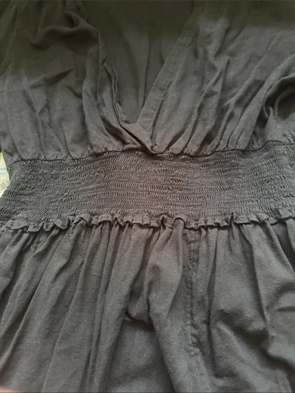 Classic Black Long-Sleeve Midi Dress - Image 6