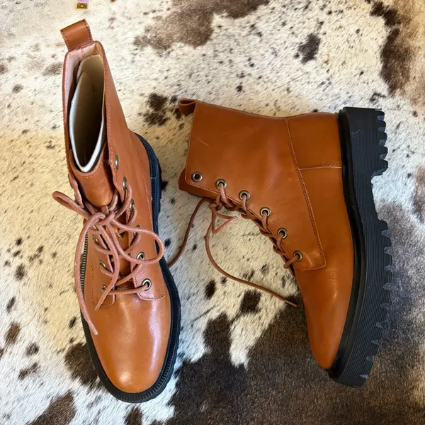 MADEWELL The Rayna Lace-Up Boot In‎ Leather English Saddle Size 9.5 Brown - Image 3
