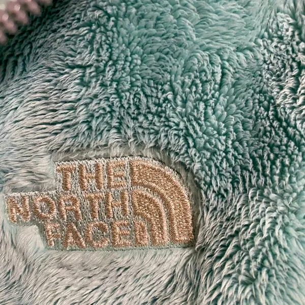 Light green woman’s North Face jacket size M - Image 4