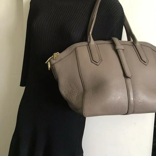 J Crew Large Light Brown Leather Trapeze Tote - Image 3