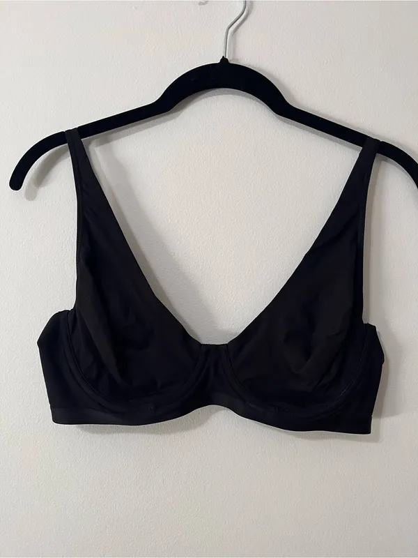 b.tempt’d Black Smoothing Everywhere T-shirt Bra Women’s Intimates Sz 36B EUC - Image 2