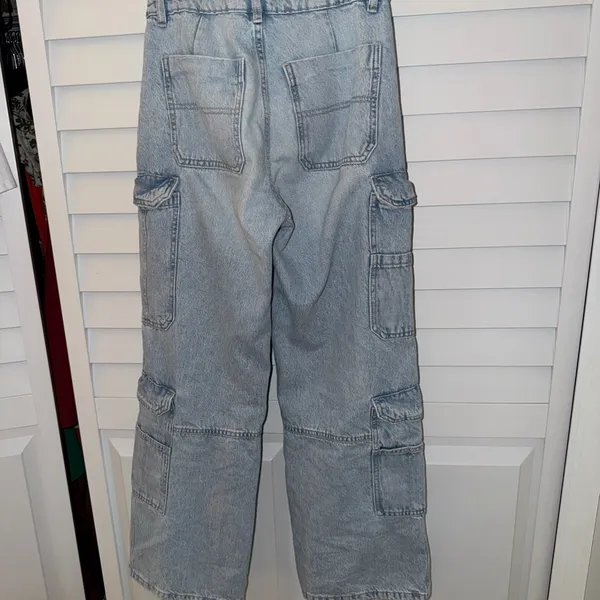 Garage Light Wash Denim Cargo Jeans - Image 3