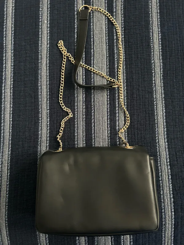 Black Chain Crossbody Bag - Image 2