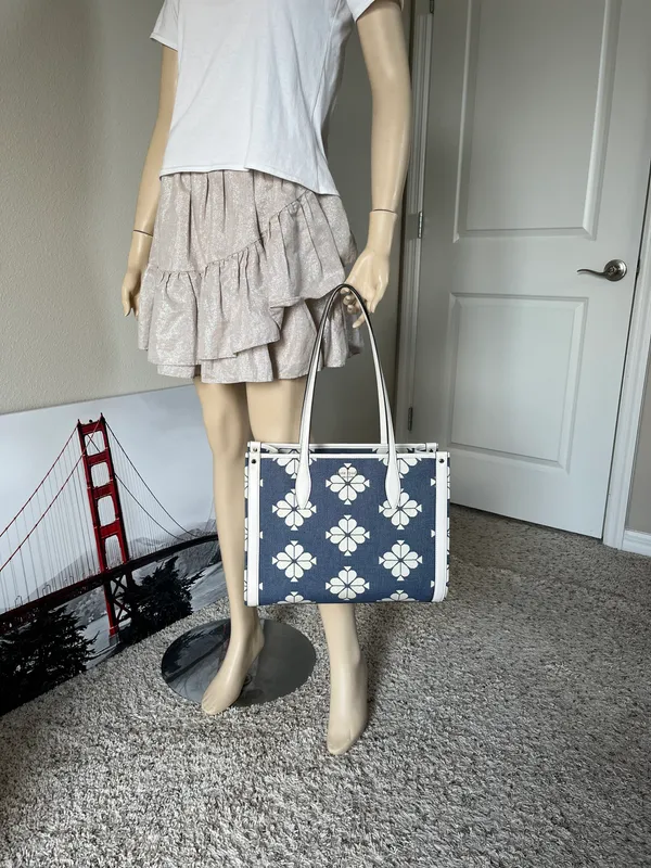 Kate Spade Purse - Image 8
