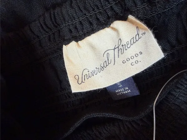 Universal Threads Black Smocked Mini Sundress - Size Small NWT - C1-322 - Image 9