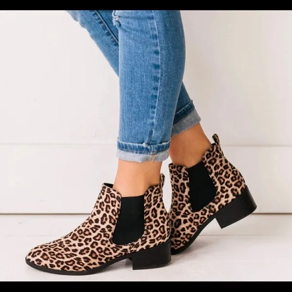 Cole Haan‎ Gia Leopard print calf hair Bootie size 7 1/2B A1 - Image 7