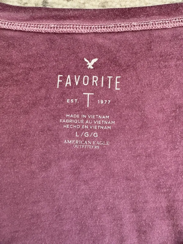 American Eagle Favorite T - Image 2
