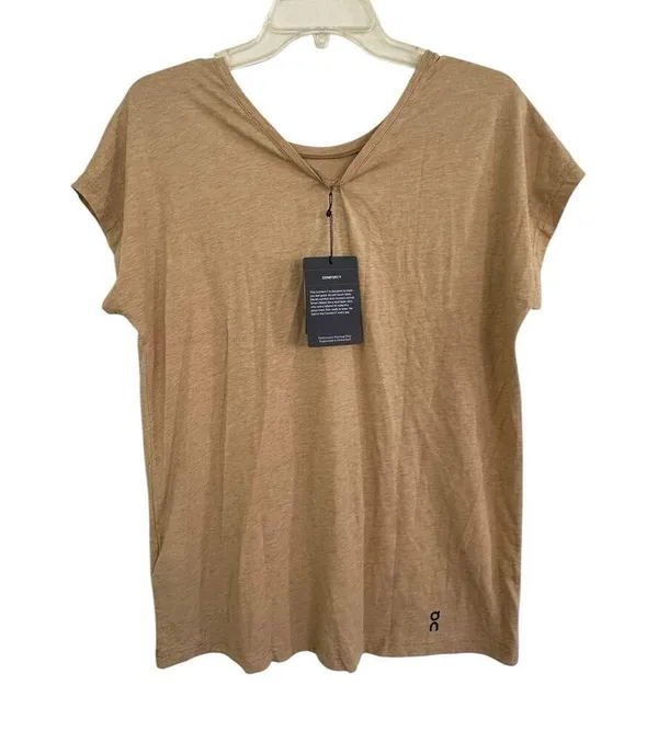 On Cloud Women's R.O.C. Run On Clouds T-Shirt in Camel size medium - Image 5
