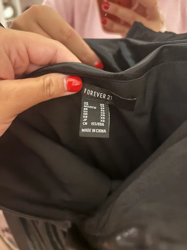 Forever 21 Black Cocktail Dress - Image 3