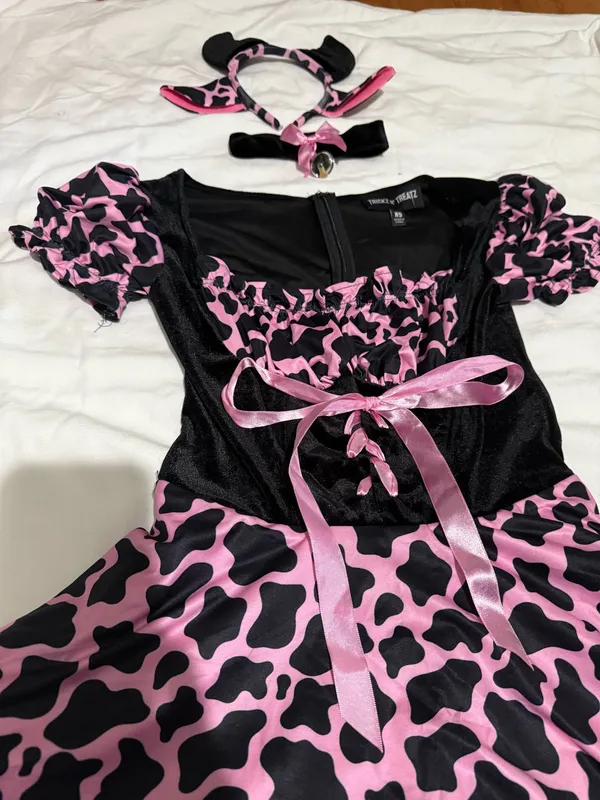 Dolls Kill Trickz N Treatz Cookies N Cream Cow Costume - Image 2