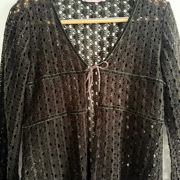 Fresh Wear Dark Olive Green Open Knit Velvet Trim Tie Bell Sleeve Cardigan - Image 4