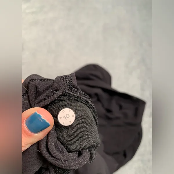 Lululemon athletica Black leggings Pants 10 - Image 9